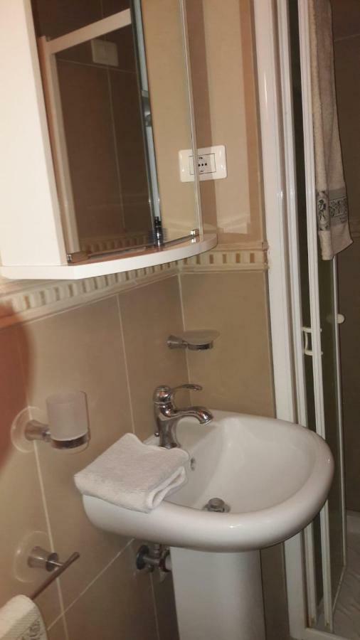 קטאניה Bastiano'S Rooms מראה חיצוני תמונה